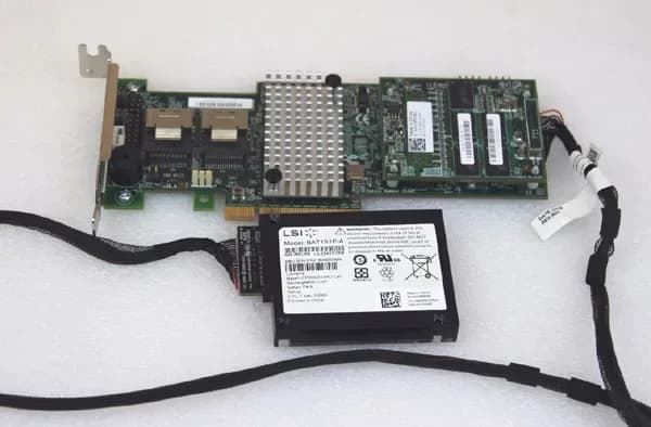 D7RVK - Dell MegaRAID 9265-8i SAS 6Gb/s PCI Express 2 x8 1GB Cache low Profile Storage RAID Controller Card