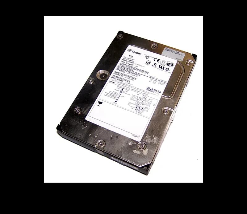 ST318453LW - Seagate 18.2GB 15000RPM SCSI 320MB/s 3.5-in Hard Drive
