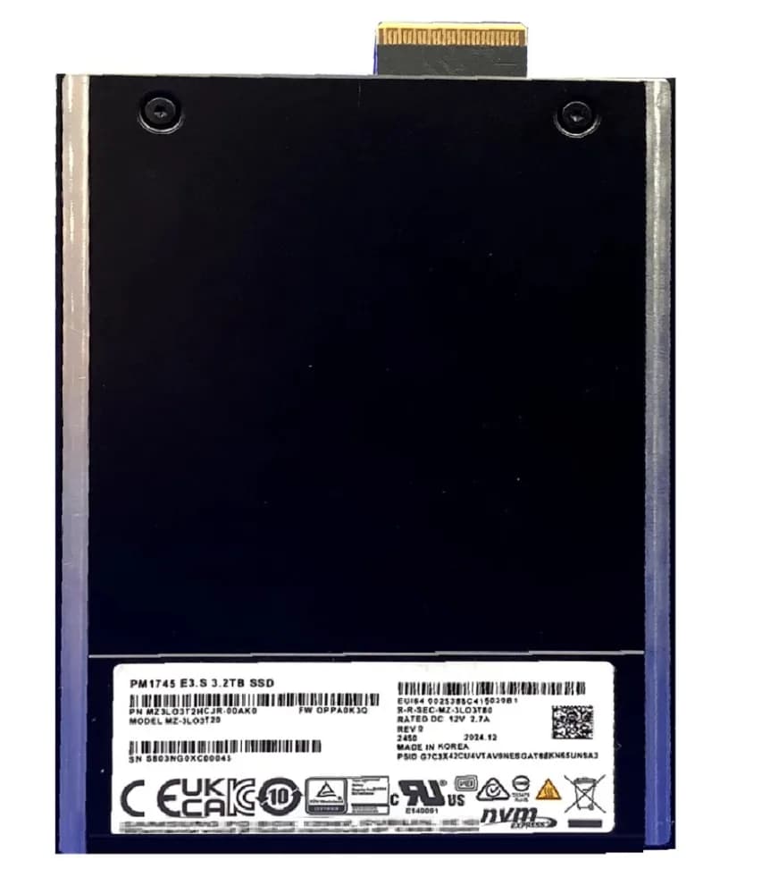 MZ-3LO3T20 - Samsung PM1745 3.2TB PCI Express NVMe E3.S 2.5" SSD