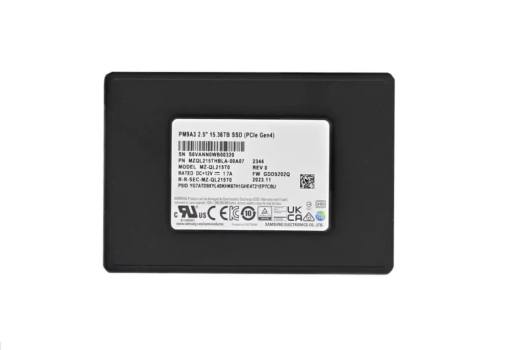 MZ-QL215T0 - Samsung PM9A3 15.36TB PCI Express NVMe TLC U.2 2.5" SSD