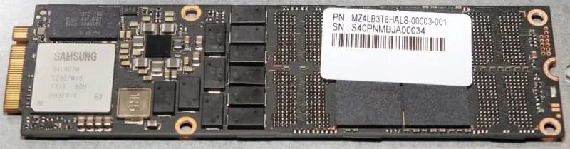 Samsung MZ4LB3T8HALS 3.84TB PCIe NVMe 3.0 x4 M.2 22110 SSD
