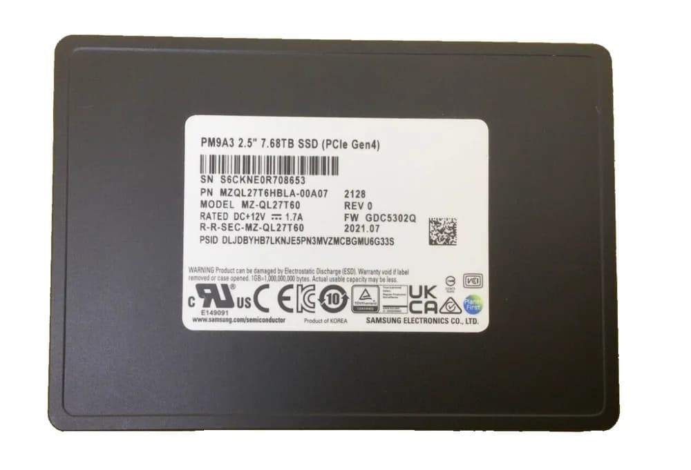 MZQL27T6HBLA - Samsung 7.68TB PCI Express NVMe 2.5" Solid State Drive