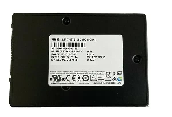 MZQLB7T6HALA-00AAZ - Samsung PM983a 7.68TB PCIe NVMe MLC 2.5" SSD