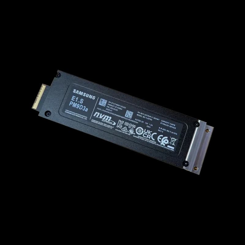 MZTL63T8HFLT - Samsung PM9D3a 3.84TB PCI Express NVMe E1.s SSD