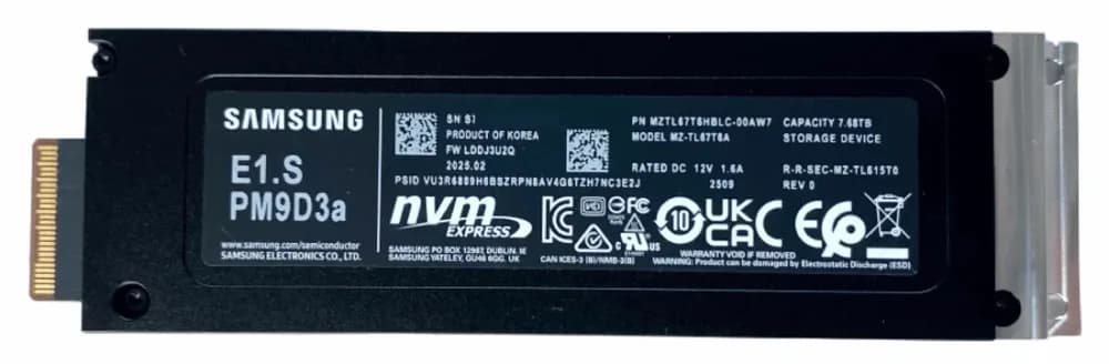MZTL67T6HBLC-00AW7 - Samsung PM9D3a 7.68TB PCIe NVMe 5.0 x4 E1.S SSD