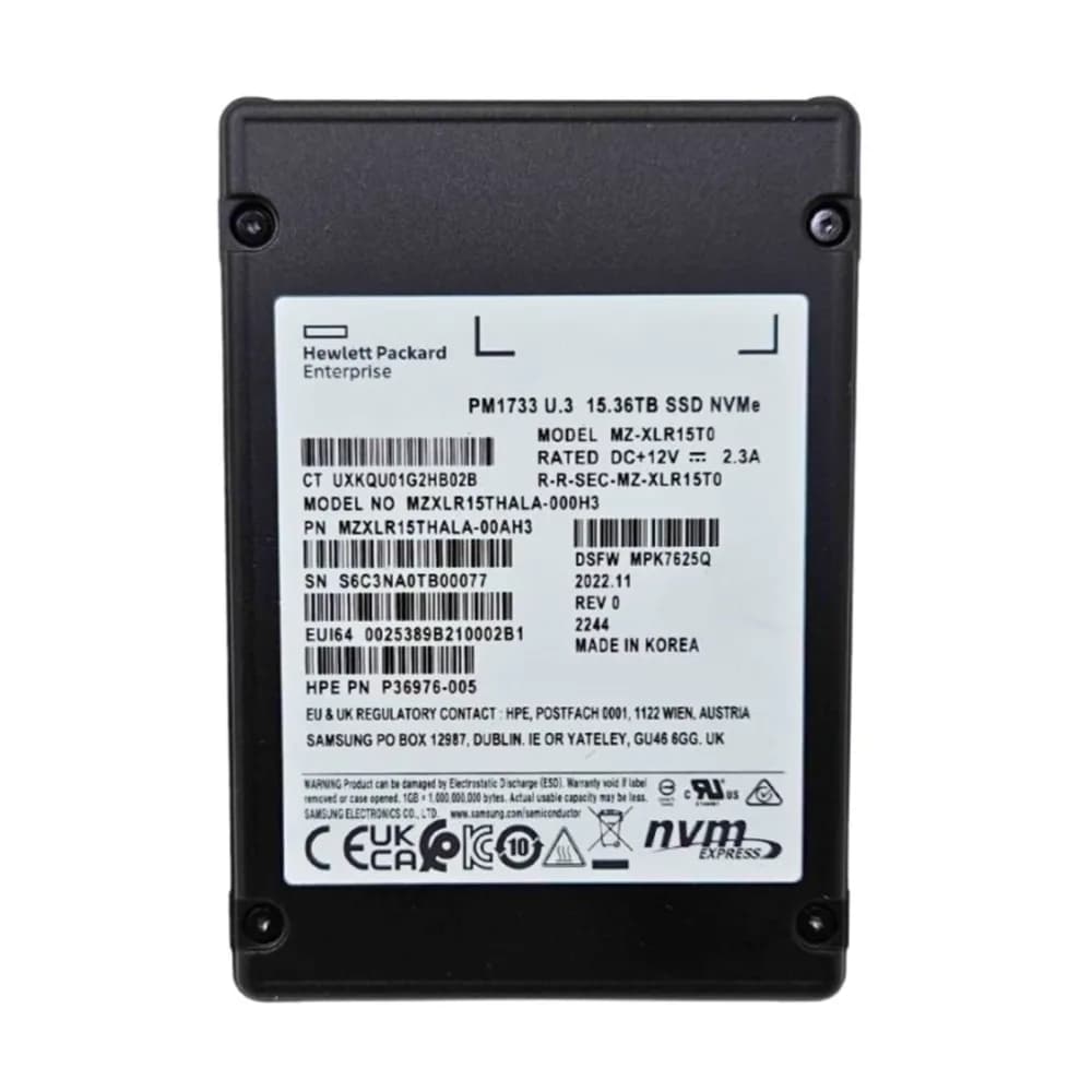 Samsung MZXLR15THALA 15.36TB PCIe 4.0 NVMe U.2 SSD