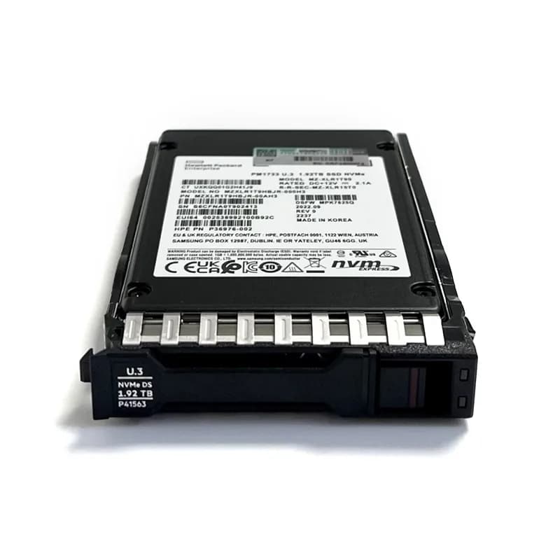 P40565-B21 - HPE 1.92TB PCI Express NVMe 4.0 x4 Hot-Plug 2.5-In SSD