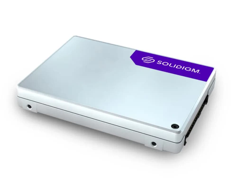 SBFPF2BV0P12001 - Solidigm D5-P5336 122.88TB PCIe QLC 2.5" SSD
