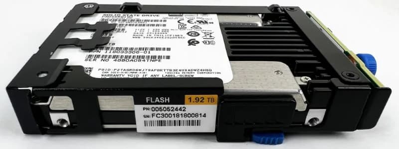 005052442 - EMC 1.92TB SAS SFF 2.5" Solid State Drive